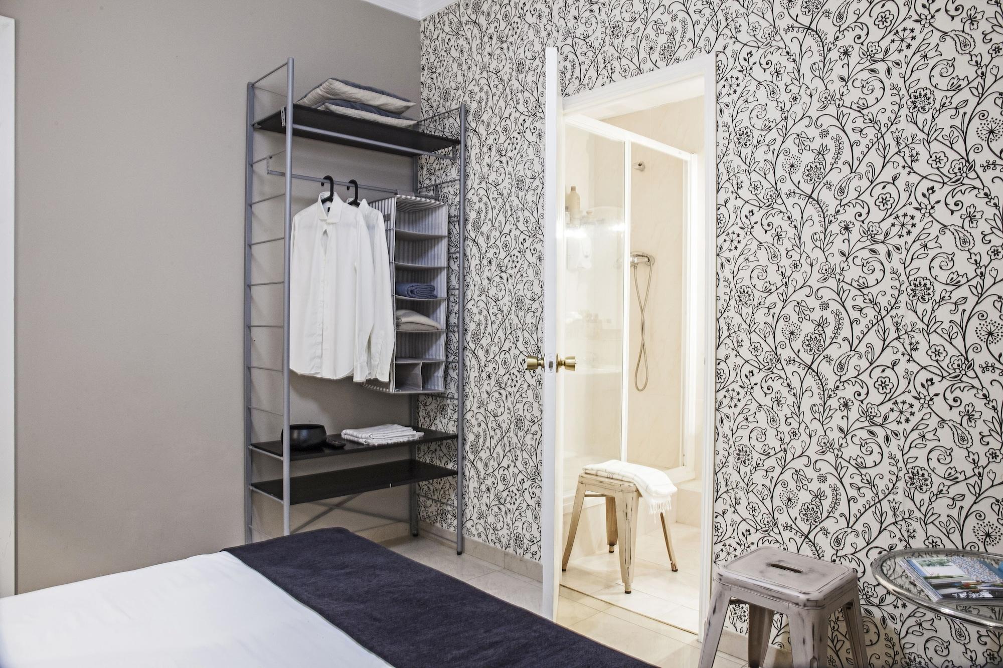 Ainb B&B Eixample-Muntaner Барселона Экстерьер фото