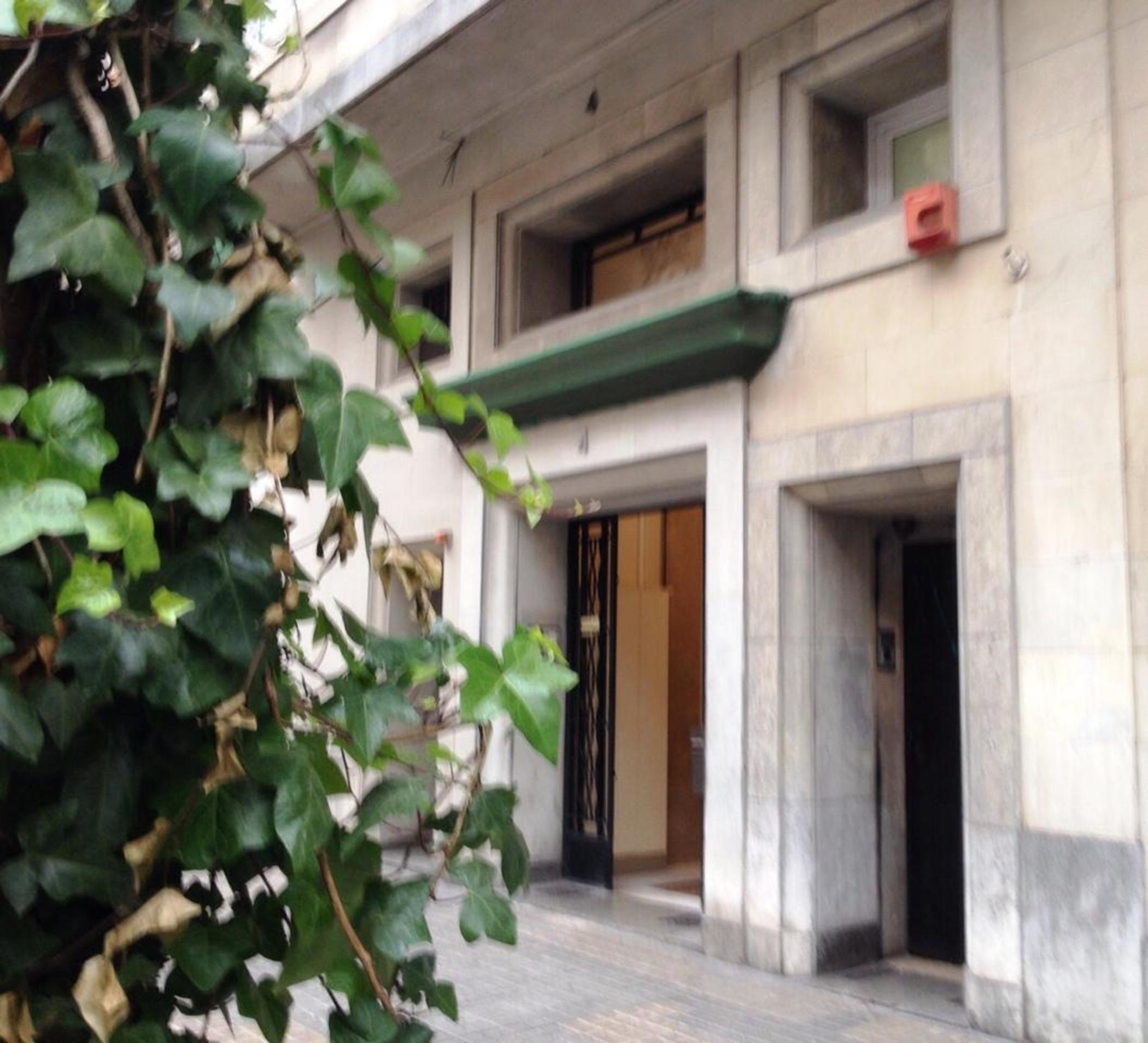 Ainb B&B Eixample-Muntaner Барселона Экстерьер фото